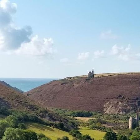 Newly Renovated Characterful Cottage, Wheal Rose Scorrier Dış mekan fotoğraf