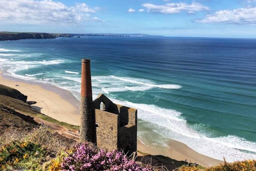 Newly Renovated Characterful Cottage, Wheal Rose Scorrier Dış mekan fotoğraf