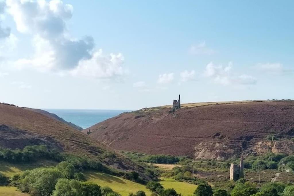 Newly Renovated Characterful Cottage, Wheal Rose Scorrier Dış mekan fotoğraf